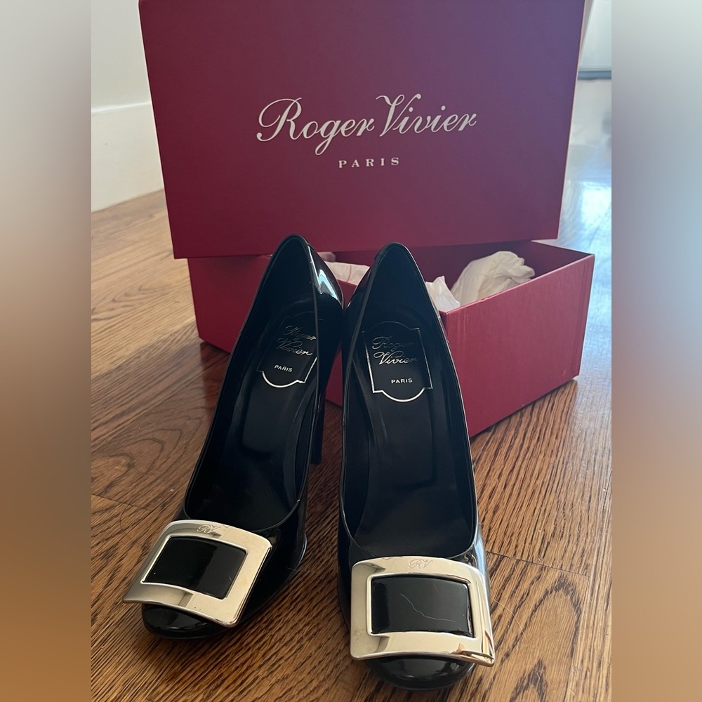 Roger Vivier Patent Leather Pumps
